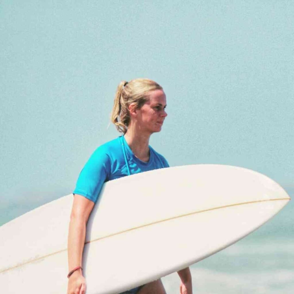Batu Bolong Surf Lesson