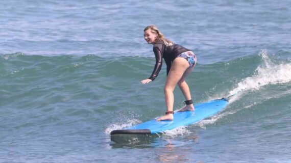 Top-rated Surf Lessons in Canggu – Start Surfing Today!