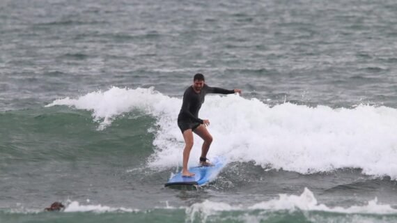 Making Memories: Family Surf Lessons in Canggu for All Ages