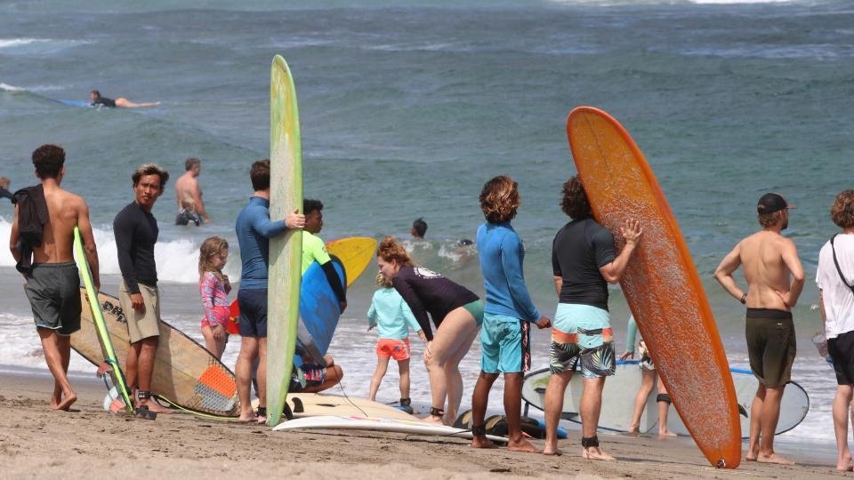 Strength in Numbers Group Surf Lessons In Canggu