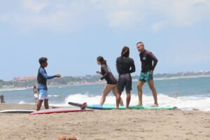 Beginner Surfer Tips: 10 Tips for Beginner Surfer in Bali