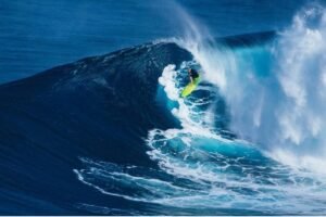 Women Big Wave Surfers