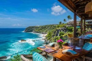 What are the best restaurants in Bali with online reservations