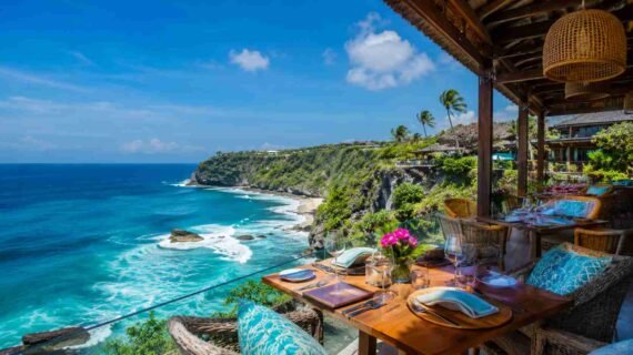 What are the best restaurants in Bali with online reservations?