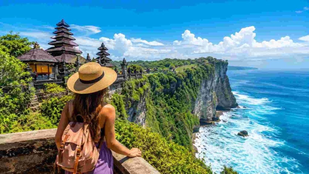 What are the top guided tours available in Bali