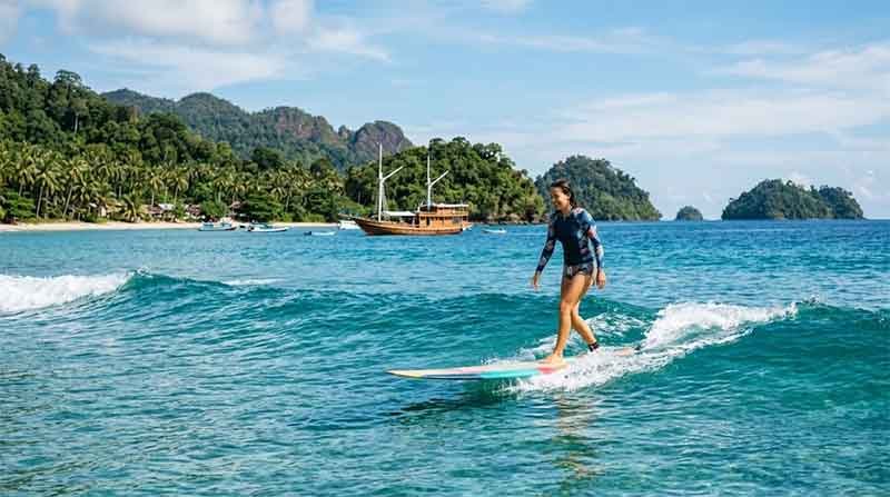 Surfing in the Mentawai for Beginners